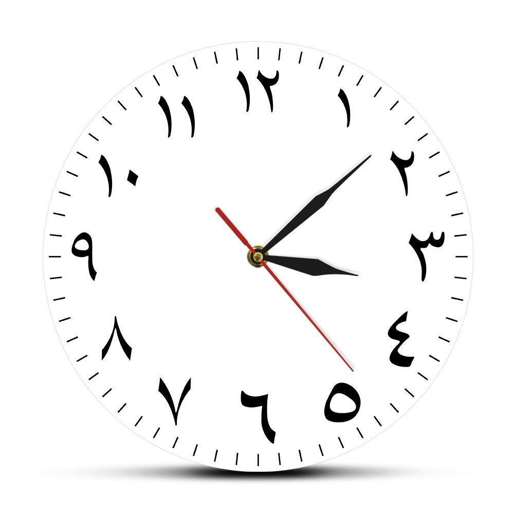 AMÉLIOREZ VOTRE MONTRE avec un mouvement à quartz 90 mm et des chiffres AMÉLIOREZ VOTRE MONTRE avec un mouvement à quartz 90 mm et des chiffres