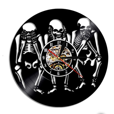 Horloge Tête de Mort Noir et Blanc